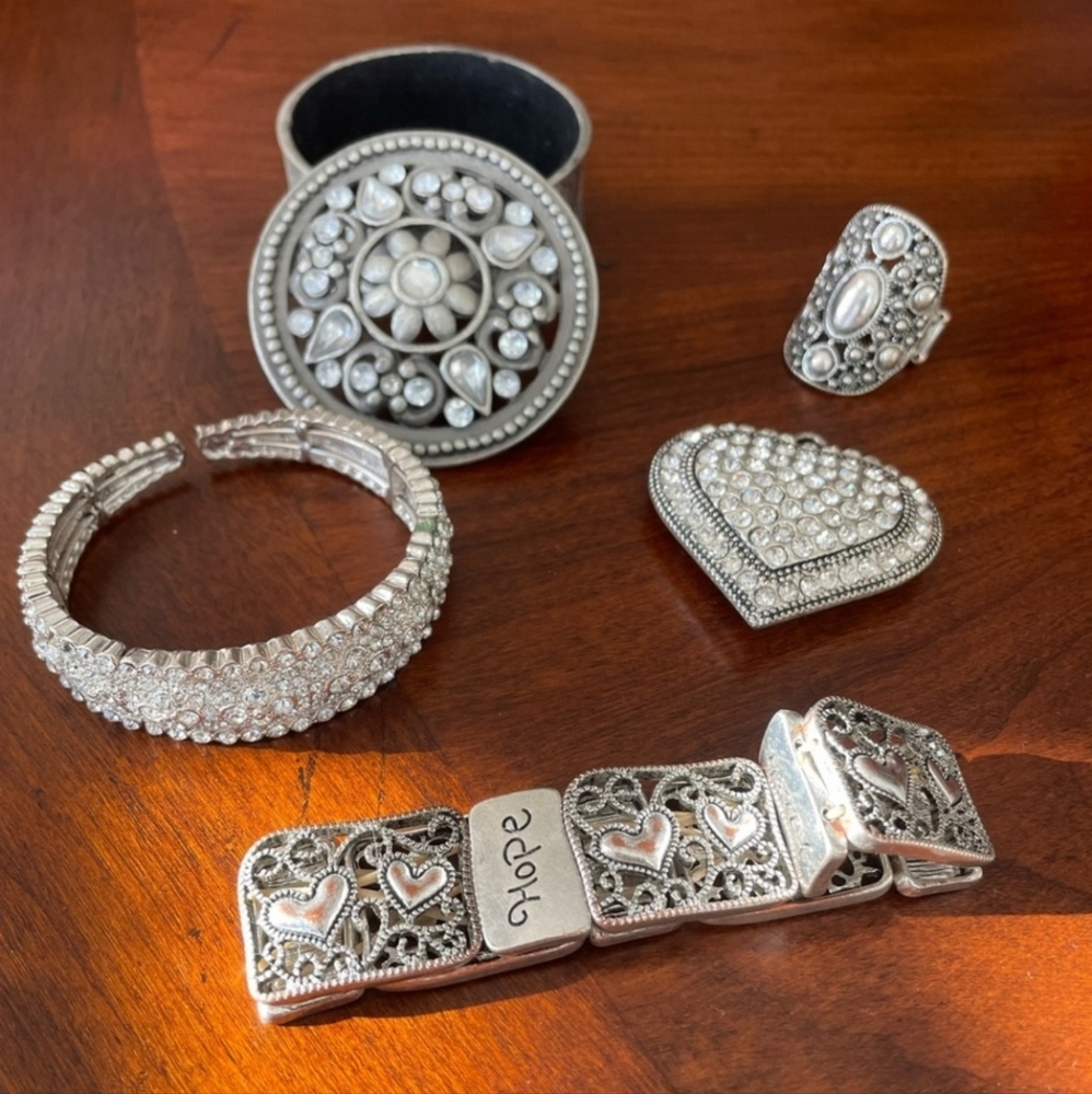 Jewelry Bundle - Picture 8 of 13